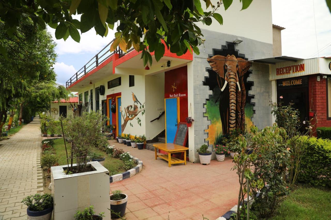 Corbett Treat Resort Rāmnagar Eksteriør bilde