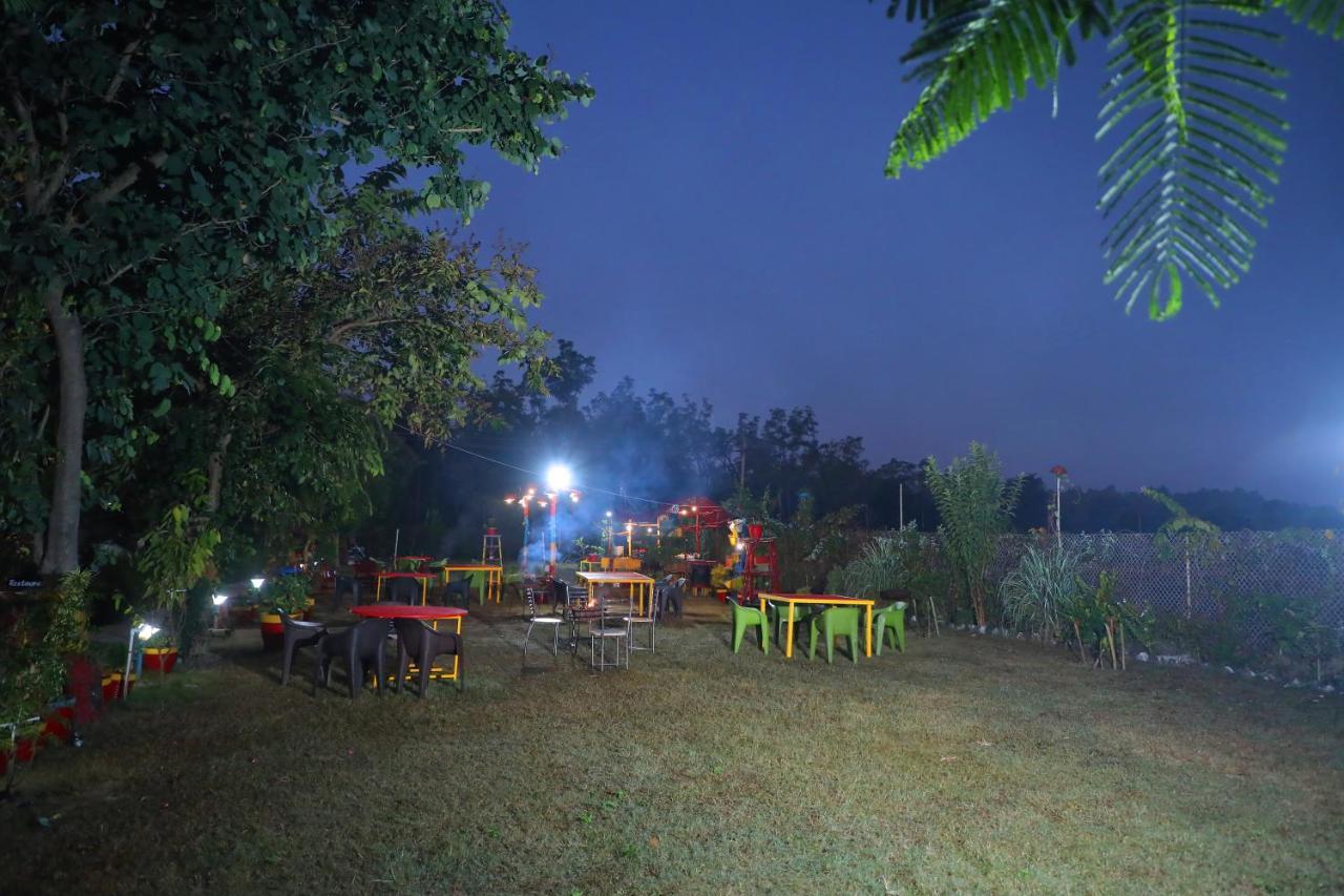 Corbett Treat Resort Rāmnagar Eksteriør bilde