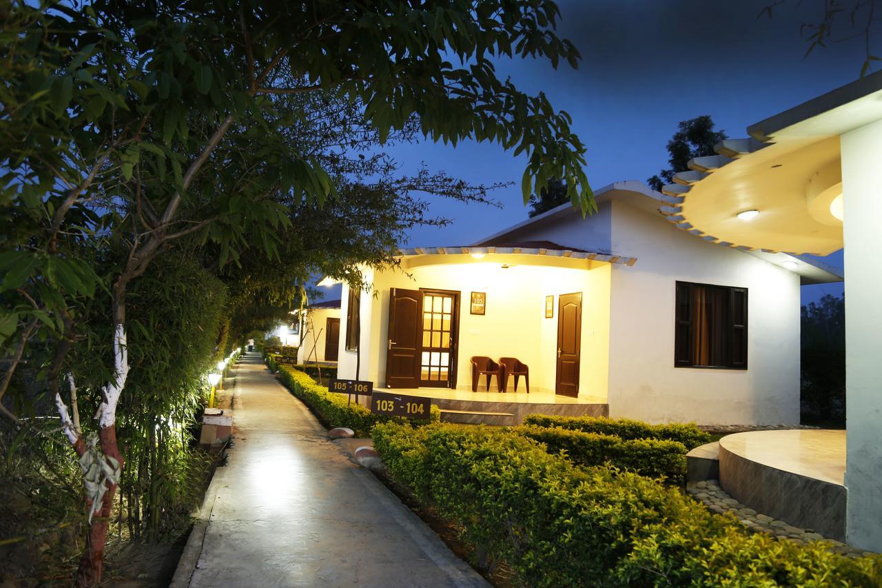 Corbett Treat Resort Rāmnagar Eksteriør bilde
